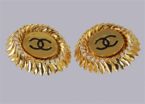 chanel clip on earrings vintage